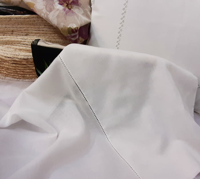 Tela Visillo bajo vainica - 2