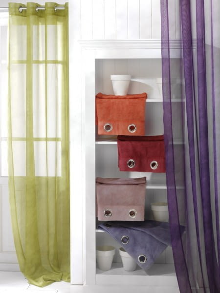 Visillos confeccionados voile