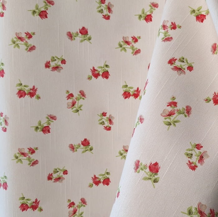 Tela cretona florecitas 280