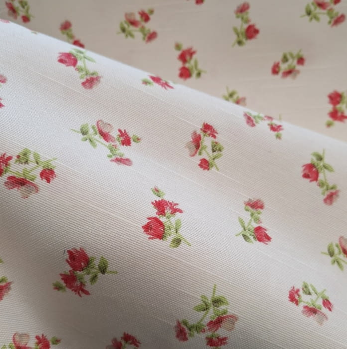 Tela cretona florecitas 280 - 3