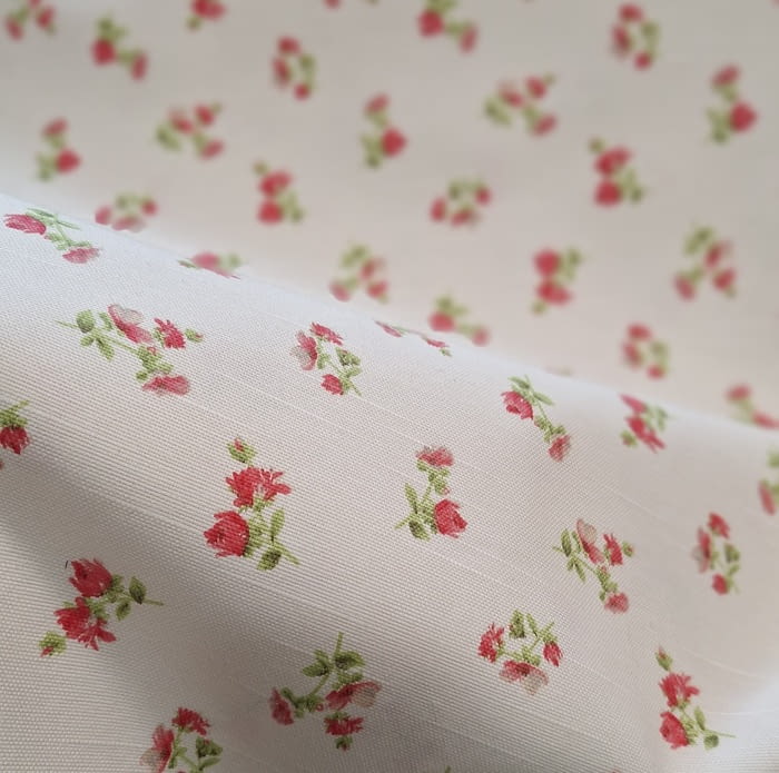 Tela cretona florecitas 280 - 4