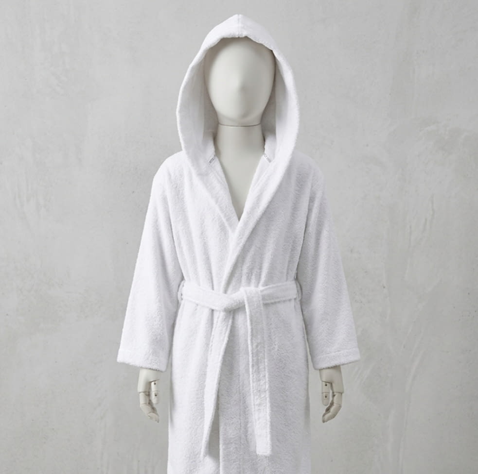 Albornoz Infantil blanco. Talla 8