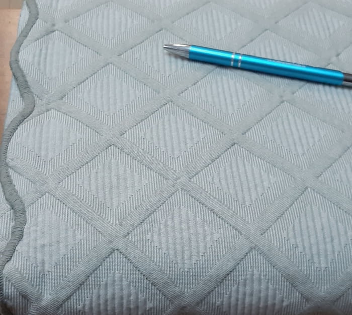 Colcha piqué rombos gris. Cama 135 - 2