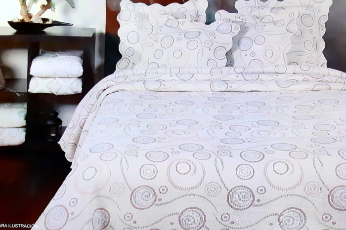 Colcha piqué círculos azul