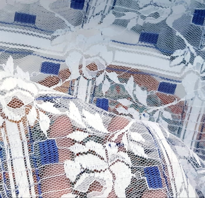 Tela encaje flores azules - 3