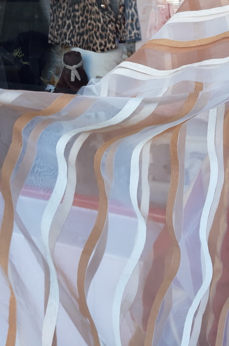 Tela visillo cristal rayas chenilla marrón - 7