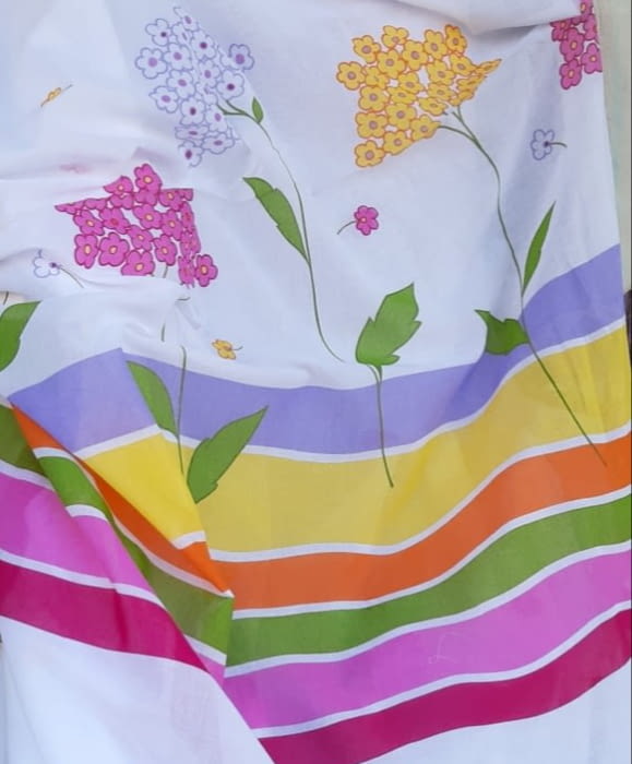 Tela visillo flores colores infantil