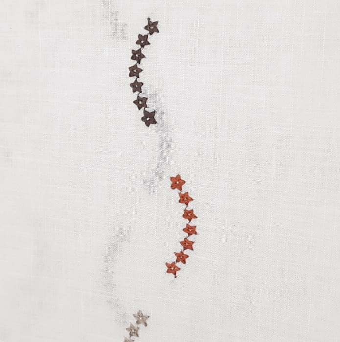 Tela visillo lino estrellitas marrones - 1