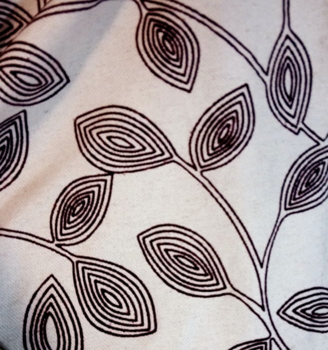 Tela Lino hojas granates 280