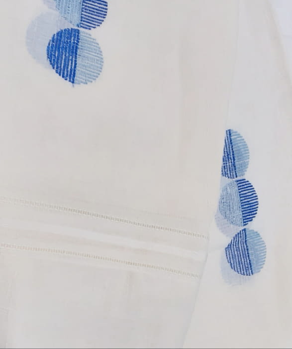 2 Visillos confeccionados círculos azul - 1