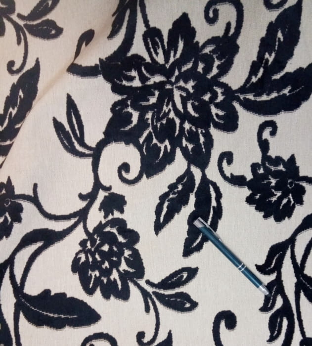 Tela Brocado en terciopelo negro 150 - 2