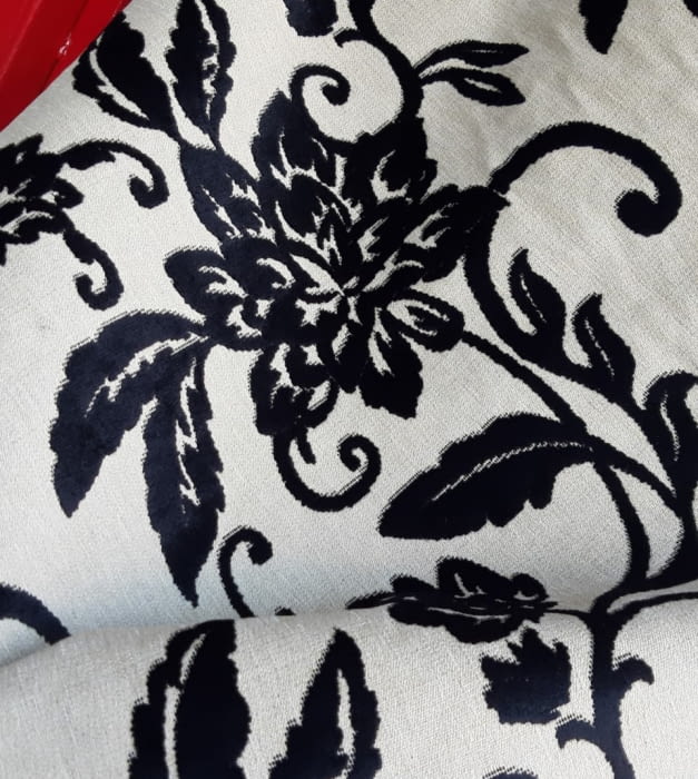 Tela Brocado en terciopelo negro 150 - 3