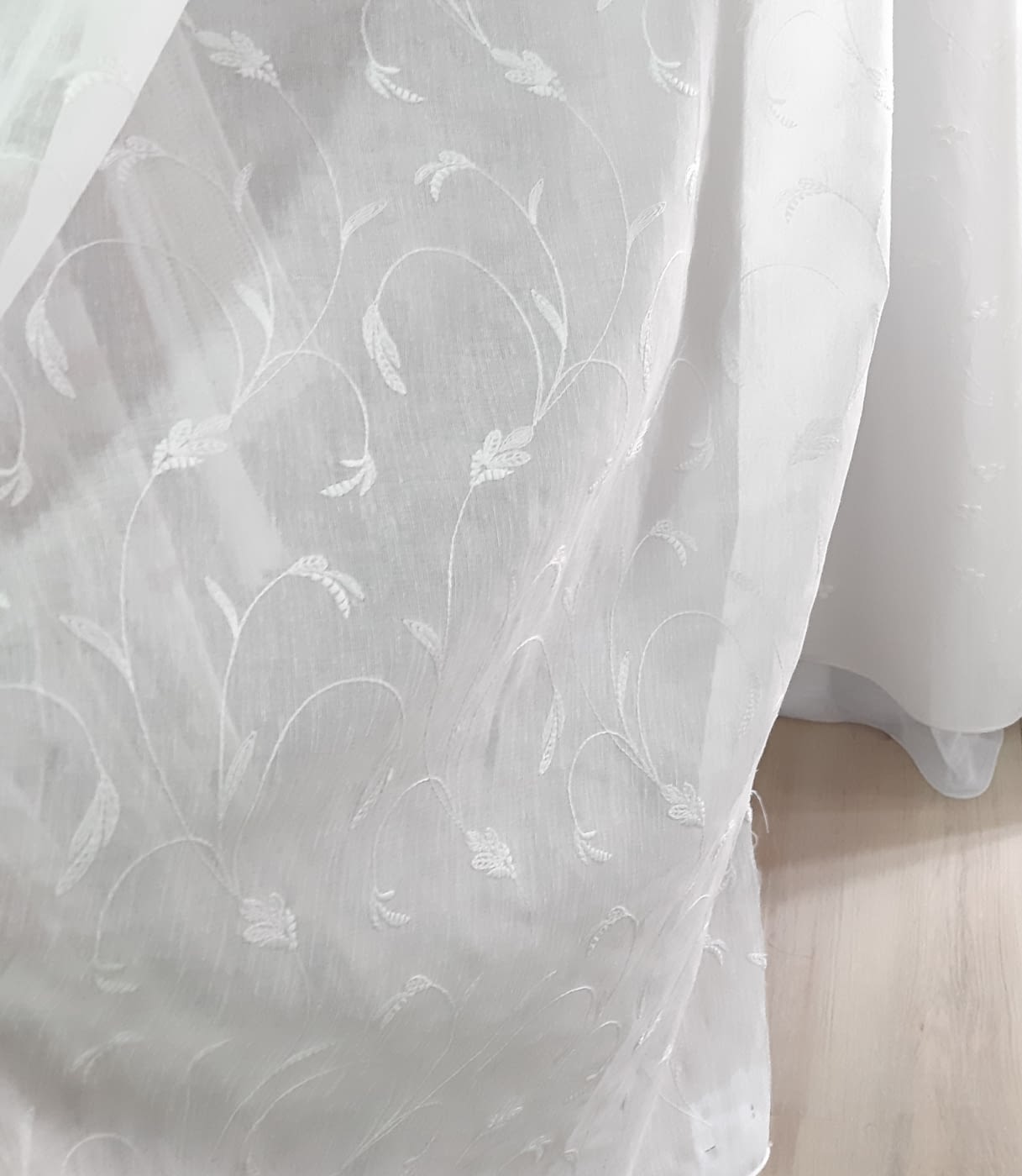 Visillo de Hojas confeccionado Blanco exótico de poliéster de 260x140 cm 