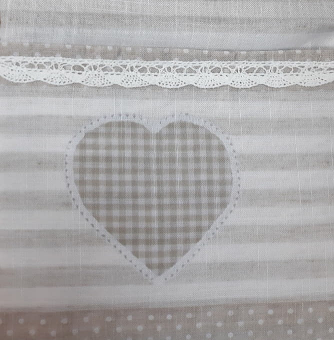 Delantal beige corazón rayas - 2