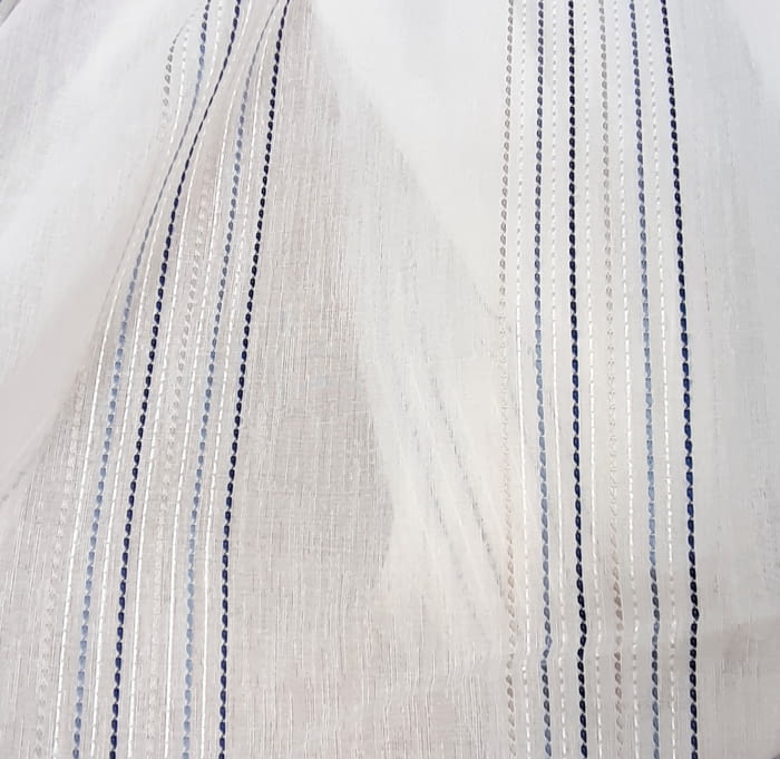 Tela visillo rayitas 1,65 x 3,00 = 25,55 €