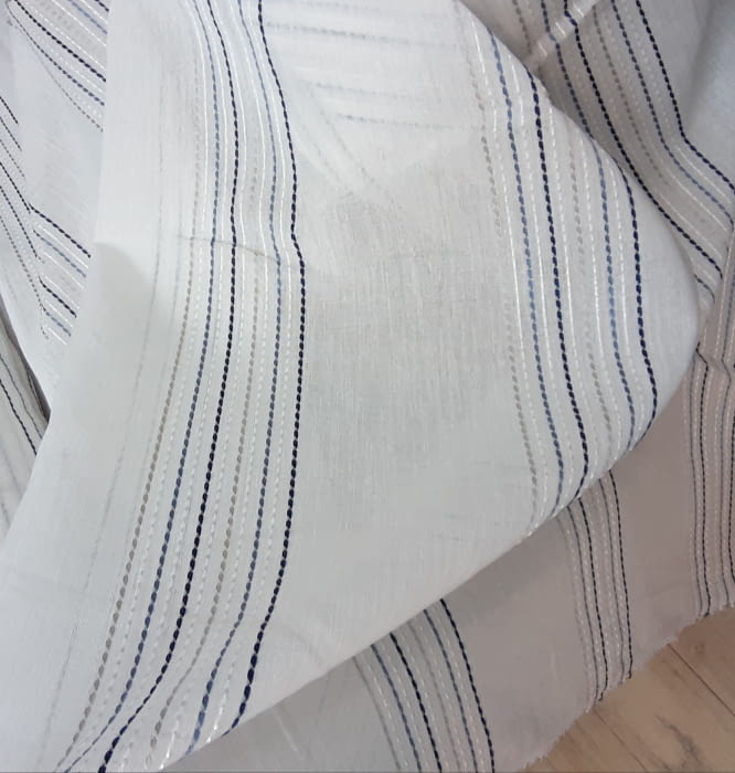 Tela visillo rayitas 1,65 x 3,00 = 25,55 € - 5