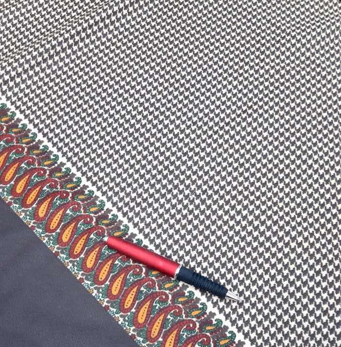 Tela pata gallo 80 x 150 cm - 2