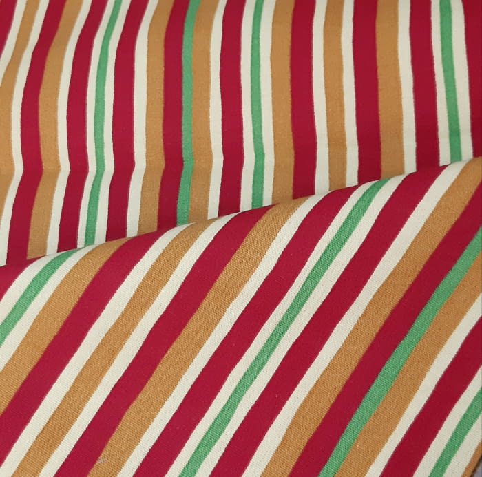 Tela rayitas rojas 1,50 x 1,00 m.