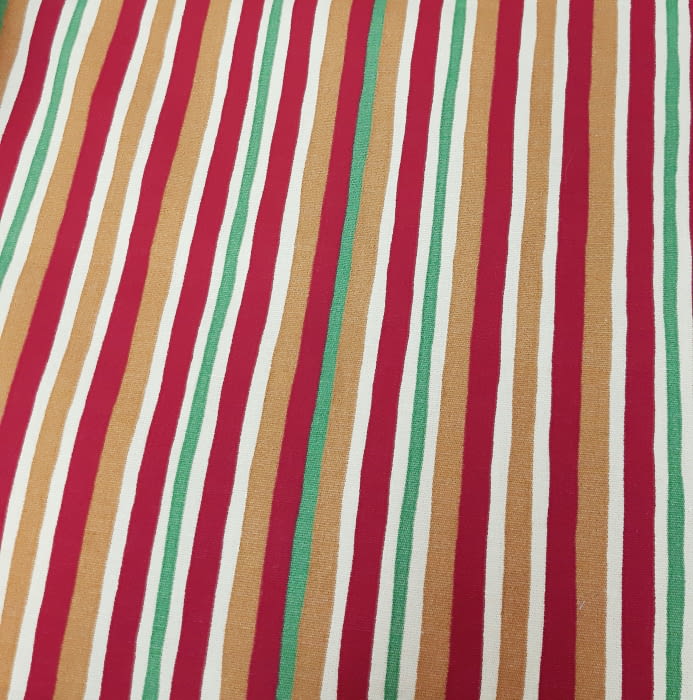 Tela rayitas rojas 1,50 x 1,00 m. - 2