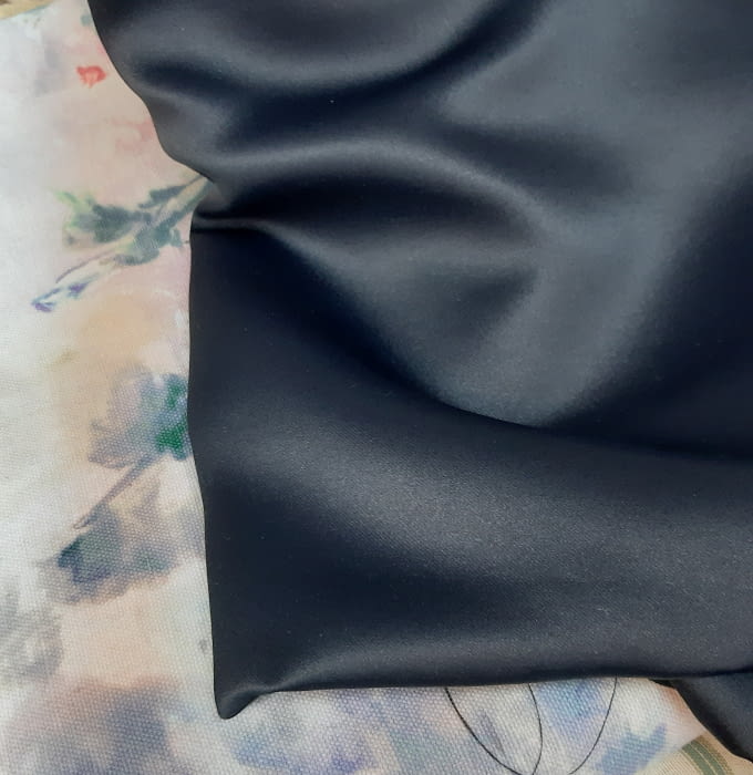 Tela black out negro