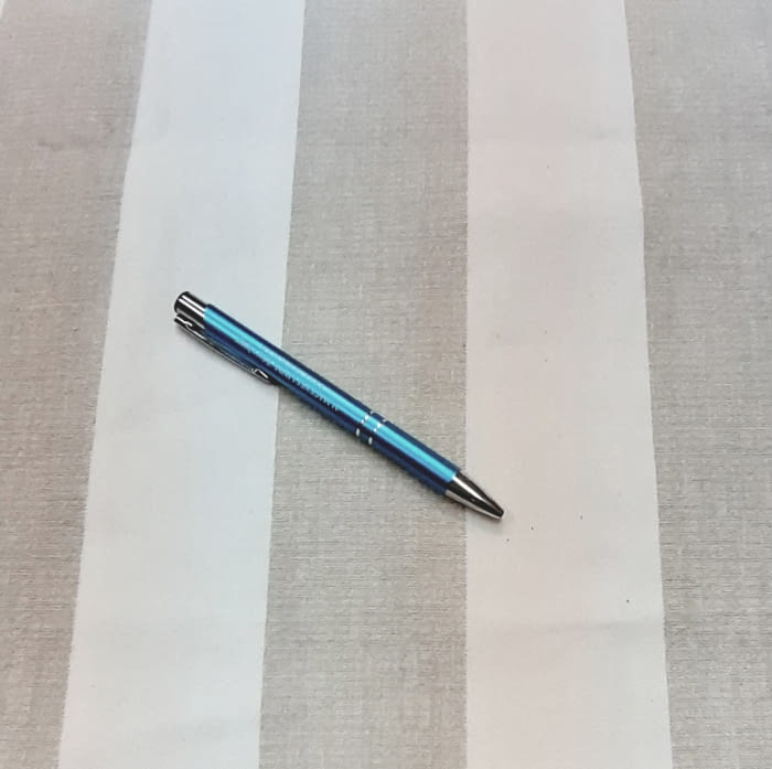 Tela tapicería rayas beige 120 x 185 cm