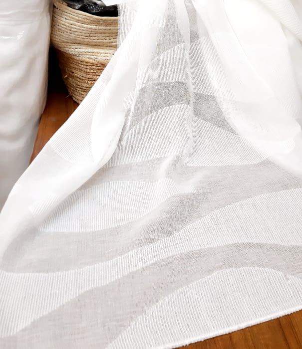 Tela visillo montaña 300