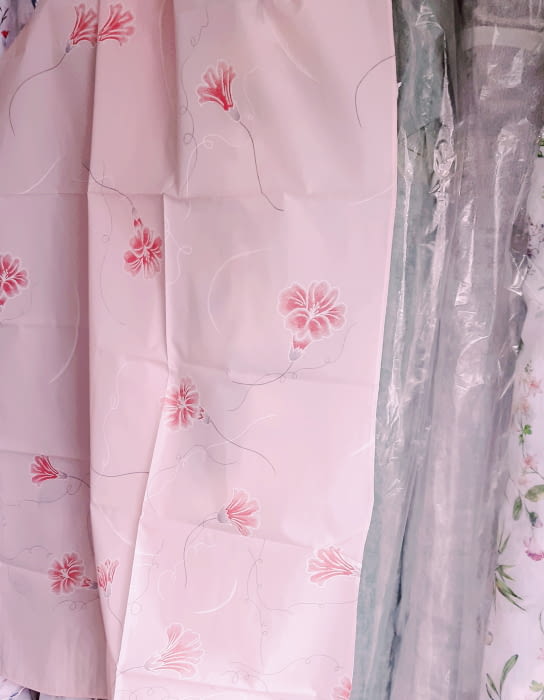 Cortina baño rosa flores 140 x 180 cm - 1