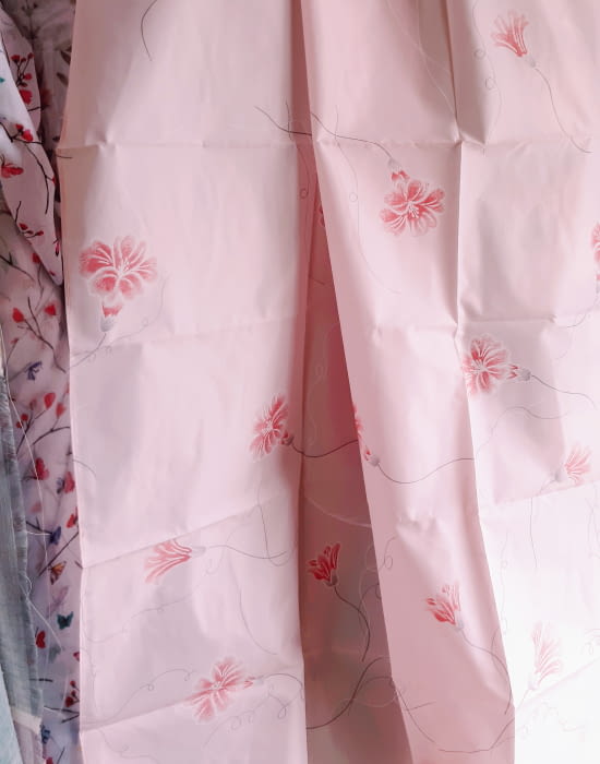 Cortina baño rosa flores 140 x 180 cm - 3