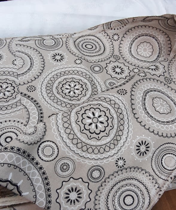 Tela cuya mandalas negro 57 x 280 cm - 1