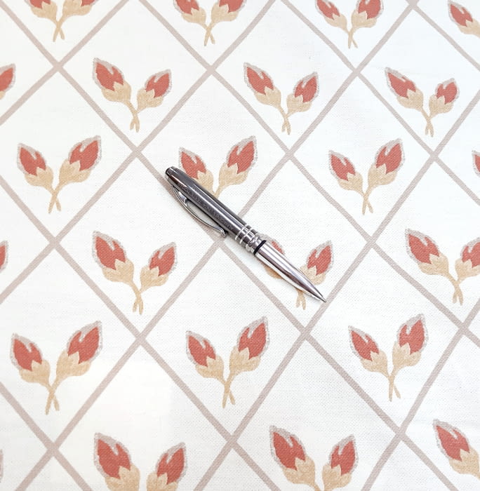 Tela flor rombo caldero 160 - 2