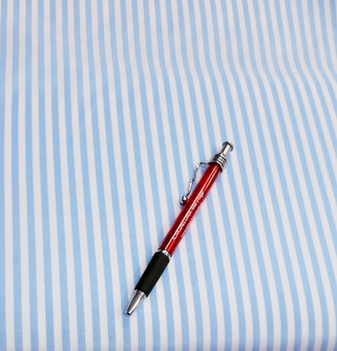 Tela Vichy rayita azul claro - 1