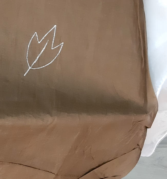 Visillos bordado marrón presillas - 1