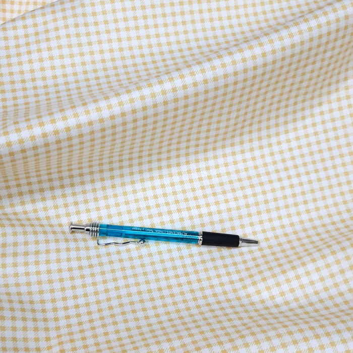 Tela cuadritos amarilla - 5