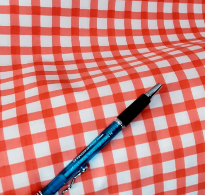 Tela Cuadros rojo 2,80m.!! - 1