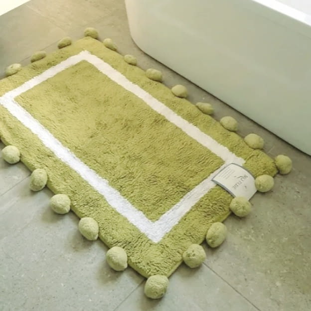 Alfombras pompones 40 x 70 - 1