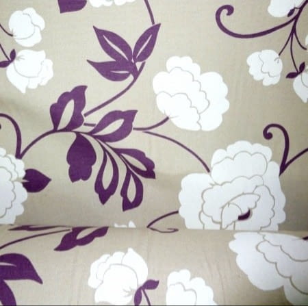 Tela Cretona flores moradas 280 - 1