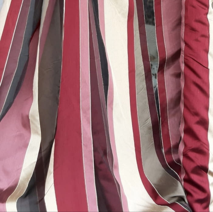 Tela Visillo organza negra granate - 4