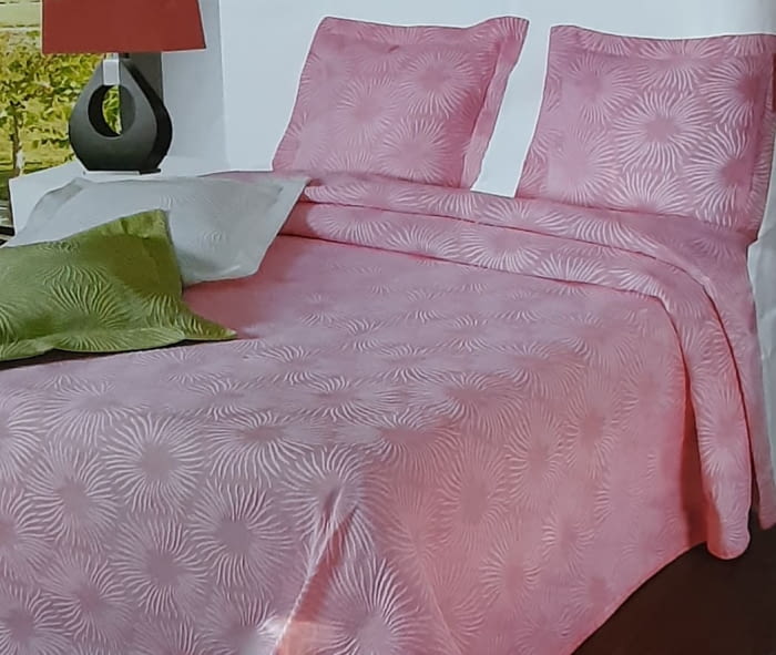 Colcha piqué rosa. 230 x 260 cm. - 2