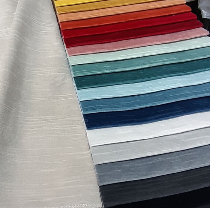 Tela chenilla terciopelo poeta 140