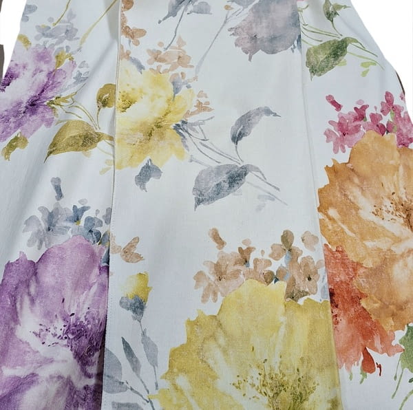 Tela lino flores grandes morado 280 - 4