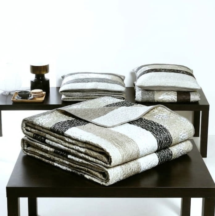 Colcha boutie Pachwork Rayas Plata. Cama 135 - 3