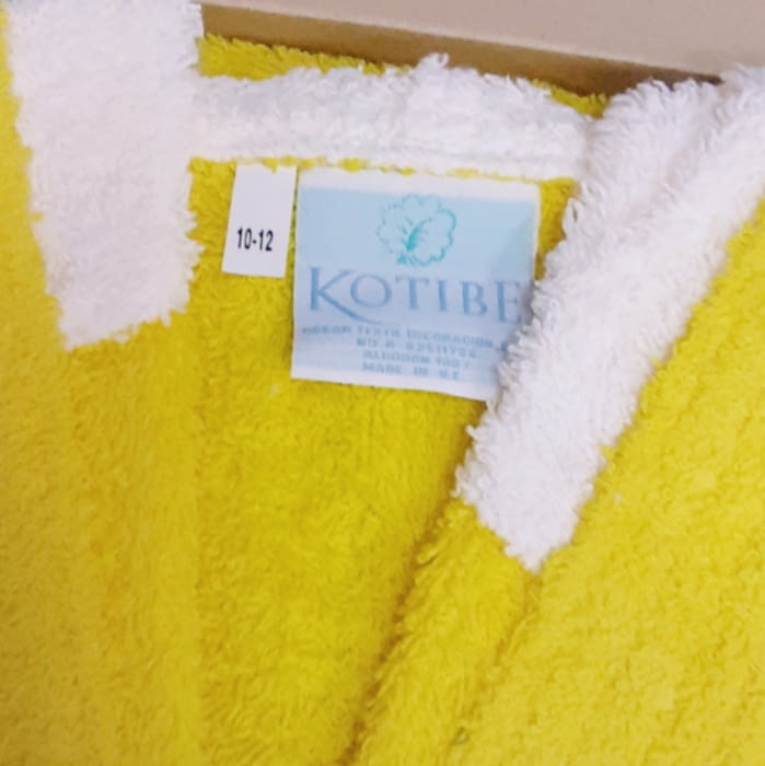 Albornoz infantil amarillo. Talla 10 - 1