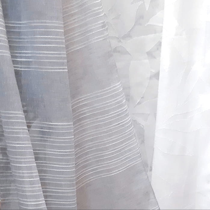 Tela visillo gris rayitas horizontales blancas 300 - 4