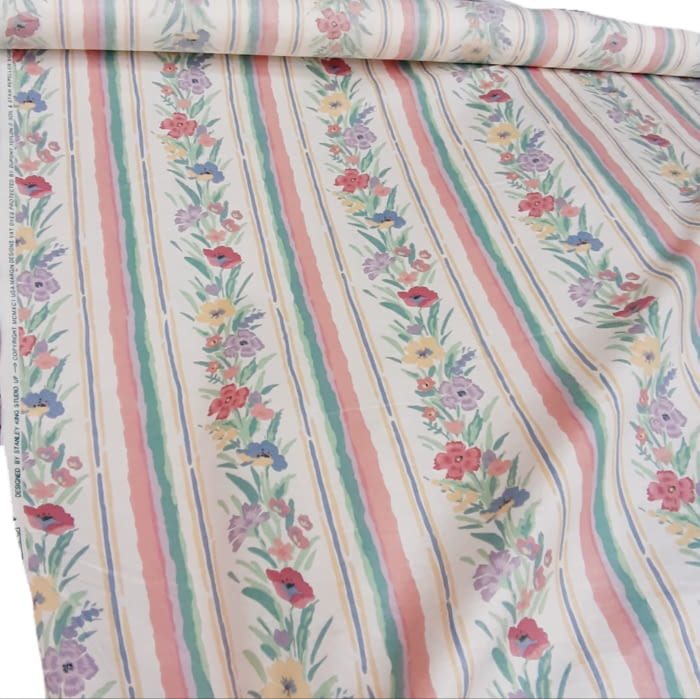 Tela flores y rayas pastel 150 - 3