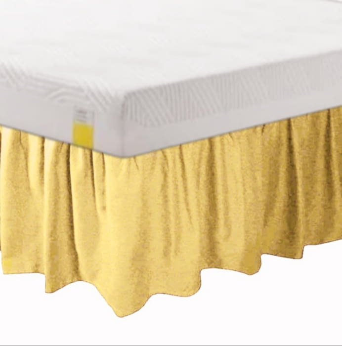 Cubrecanapé fruncido amarillo: 105, 135