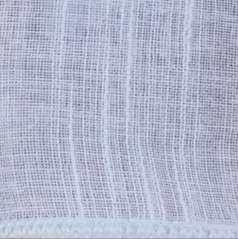 Retal de tela de visillo blanco con gatas - 1