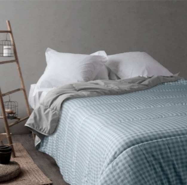 Edredón estampado cuadritos azul, cama 135