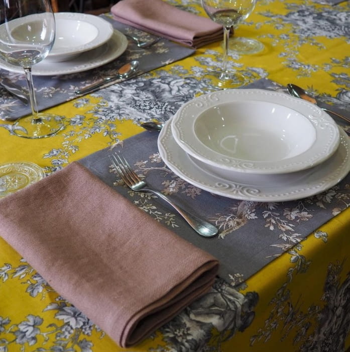 Tela Angelote amarillo mostaza