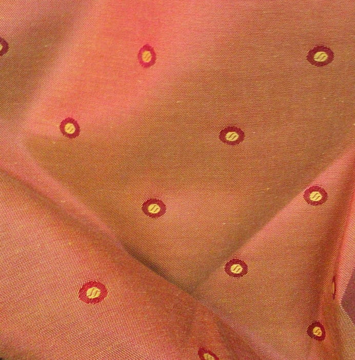 Tela Seda topitos naranja 280