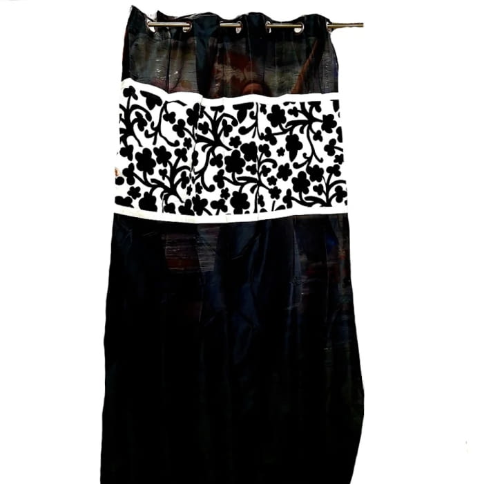 Cortina negra flores blancas terciopelo - 1